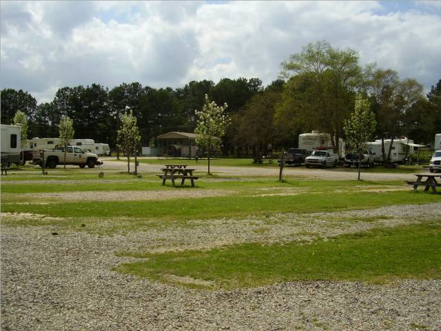 Hitchin  Post Rv Park Hallsville Tx 1