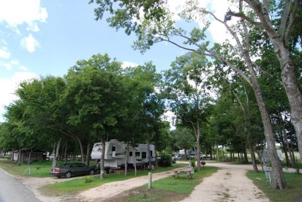 Hill Shade Rv Park Gonzales Tx 1