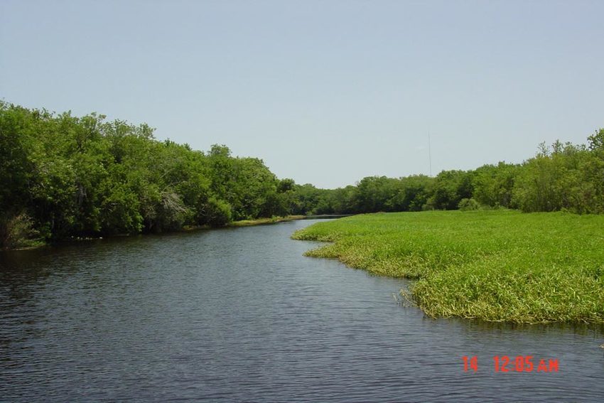 Highbanks Marina   Campresort Debary Fl 0