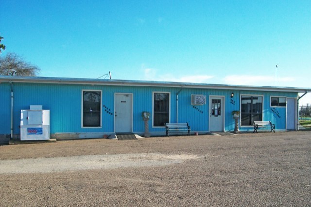 Lakefront Lodge Zapata Tx 3