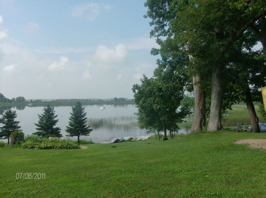 Snug Harbor Inn On Turtle Lake Delavan Wi 1