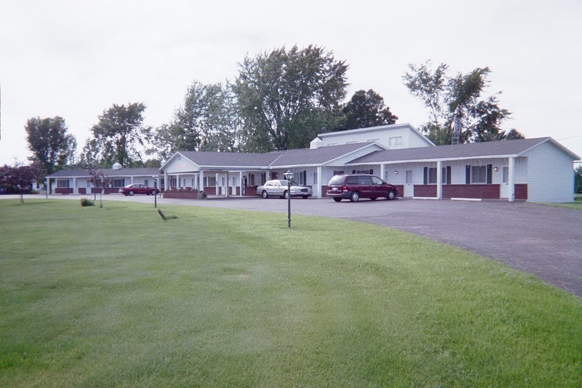 Barron Motel   Rv Campground Barron Wi 0