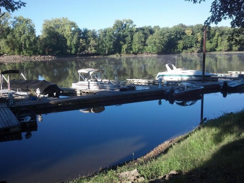 Mr Sippi Yacht Brokerage Bar   Campground Hager City Wi 0