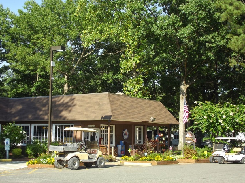 Dscf4414 Office And Store At Americamps Rv Resort  Ashland  Va