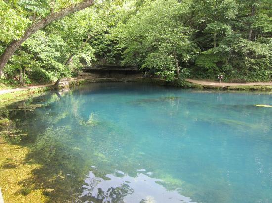 Meramec Springs Country Store And Rv Park St James Mo 0