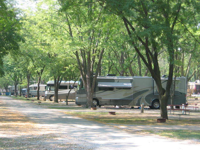 Fish Lake Beach Camping Resort Volo Il 1