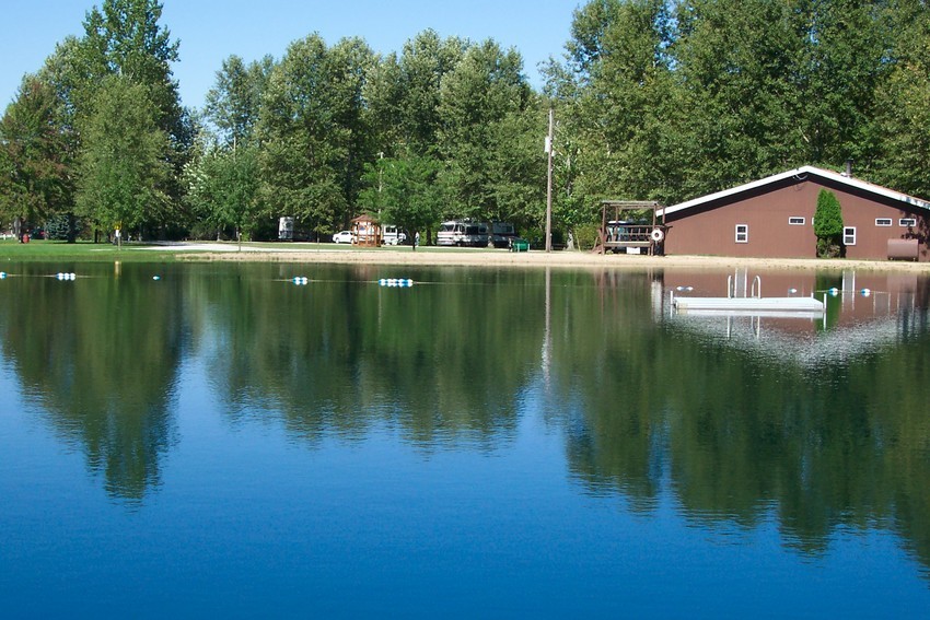 Country Lakes Family Campground Montville Oh 0