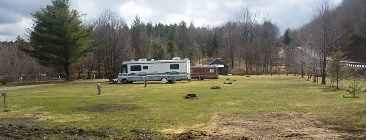 Duxbury Country Store And Campground Duxbury Vt 2