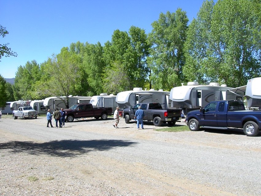 Cruise Inn   Gunnison Lakeside Rv Park   Cabins Gunnison Co 9