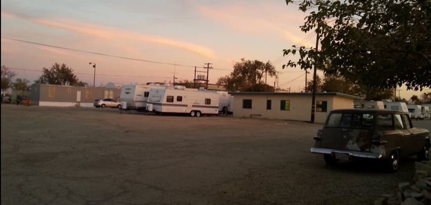 Spaceport Rv Park Mojave Ca 1