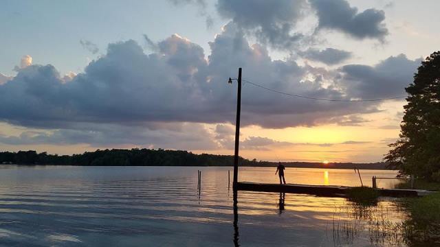 Hidden Treasure Rv Dock Fishing April 2017 18057722