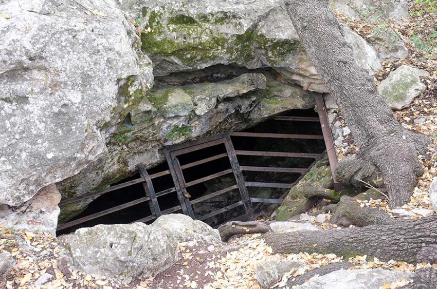 Kickapoo Cavern State Park 2