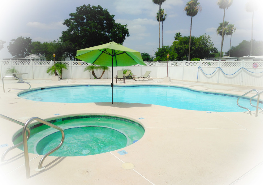 Pic   Pool 06 01 18  2 