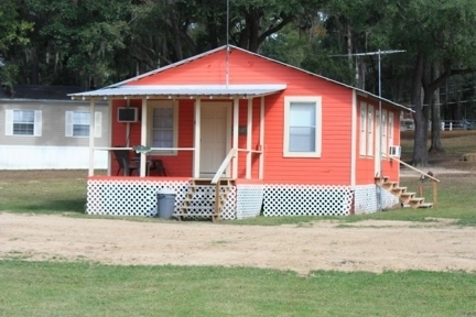 Ingrams Marina Cabin 2