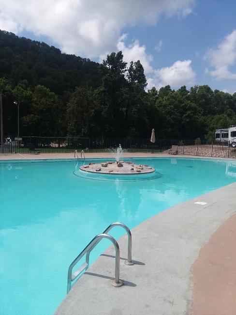 Paradise Valley Resort Cassville Mo 1