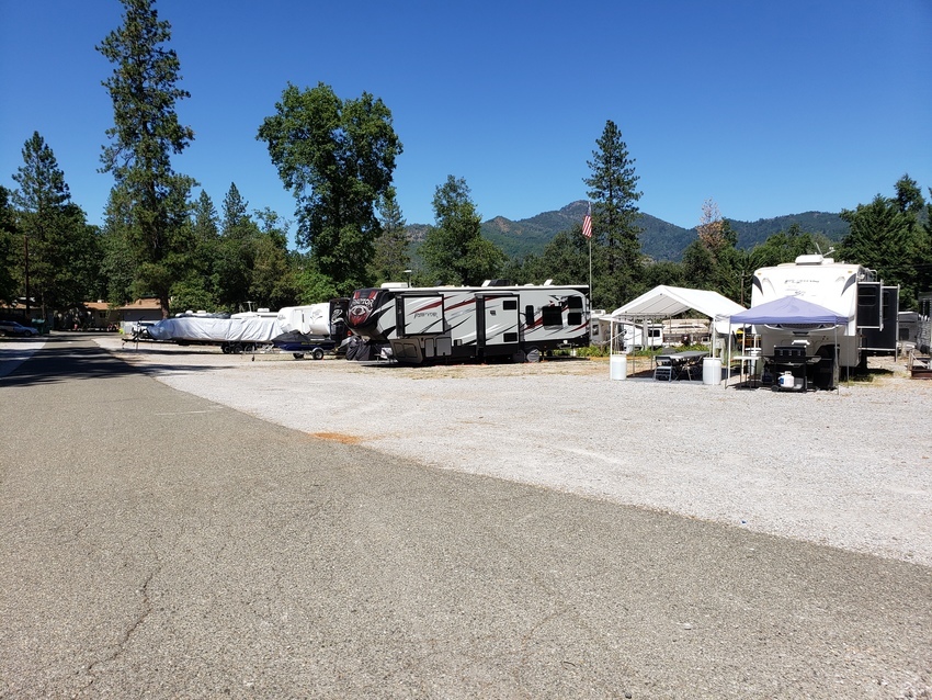 Lakeshore Villa Rv Park Lakehead Ca 14