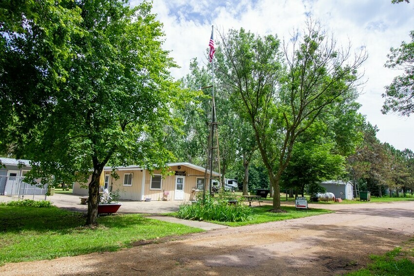 Windmill Rv Park Campground Beresford Sd 20