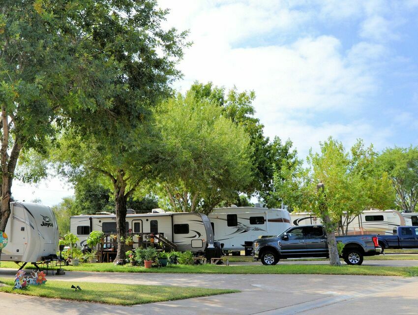 Dad S R  V  Park Victoria Tx 0