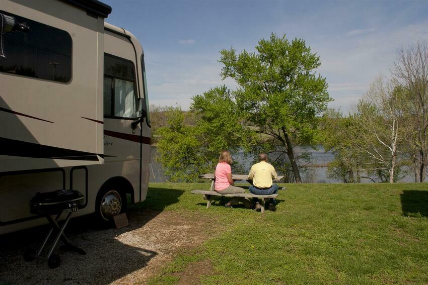 Denton Ferry Rv Park   Cabin Rental Cotter Ar 13